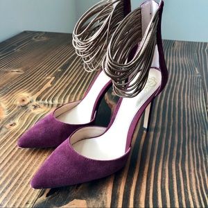 Vince Camuto burgundy suede heels